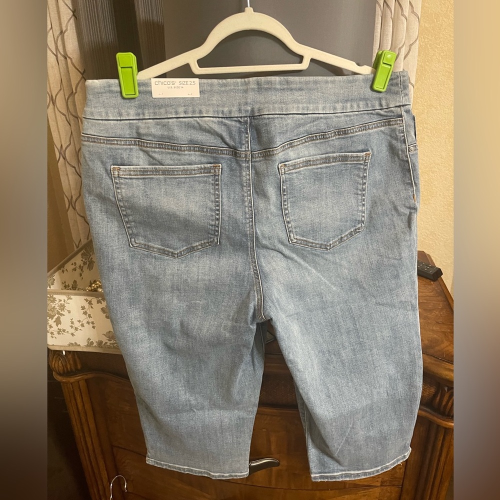 Chico’s Denim Capri